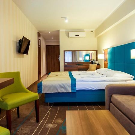 Aparthotel Przy Plazy Мендзыздрое Экстерьер фото