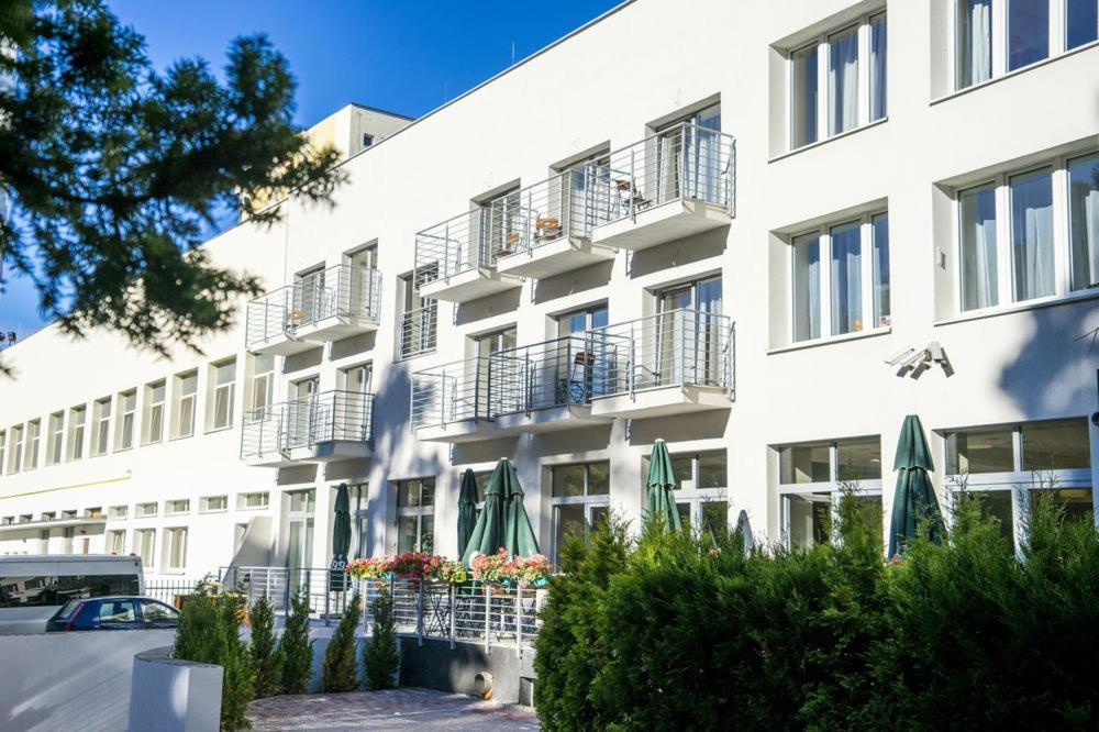 Aparthotel Przy Plazy Мендзыздрое Экстерьер фото