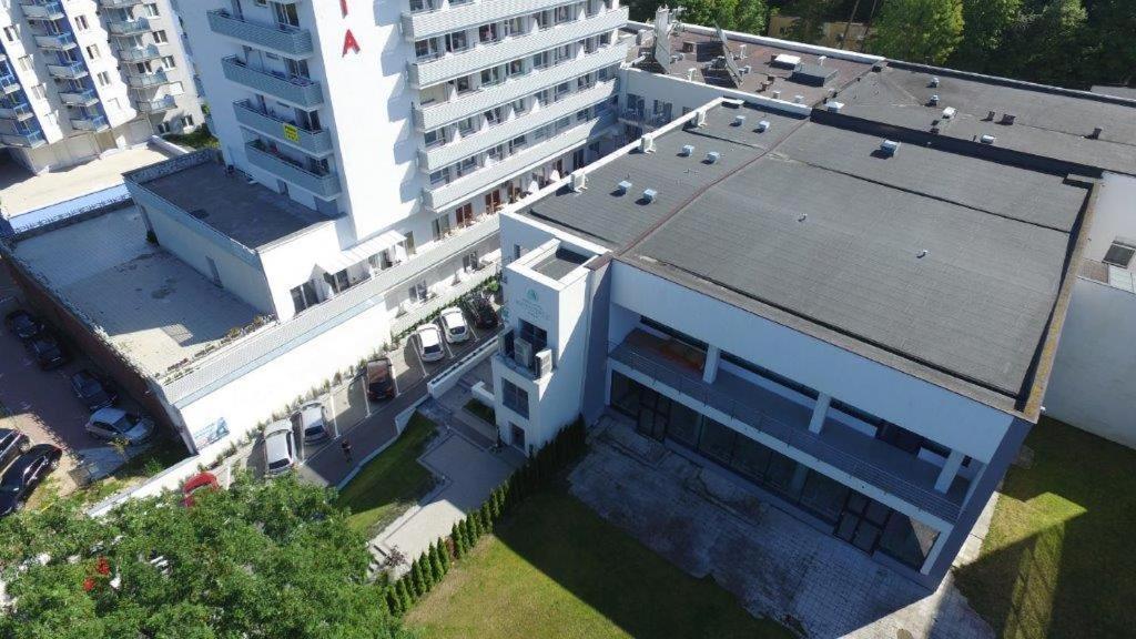 Aparthotel Przy Plazy Мендзыздрое Экстерьер фото